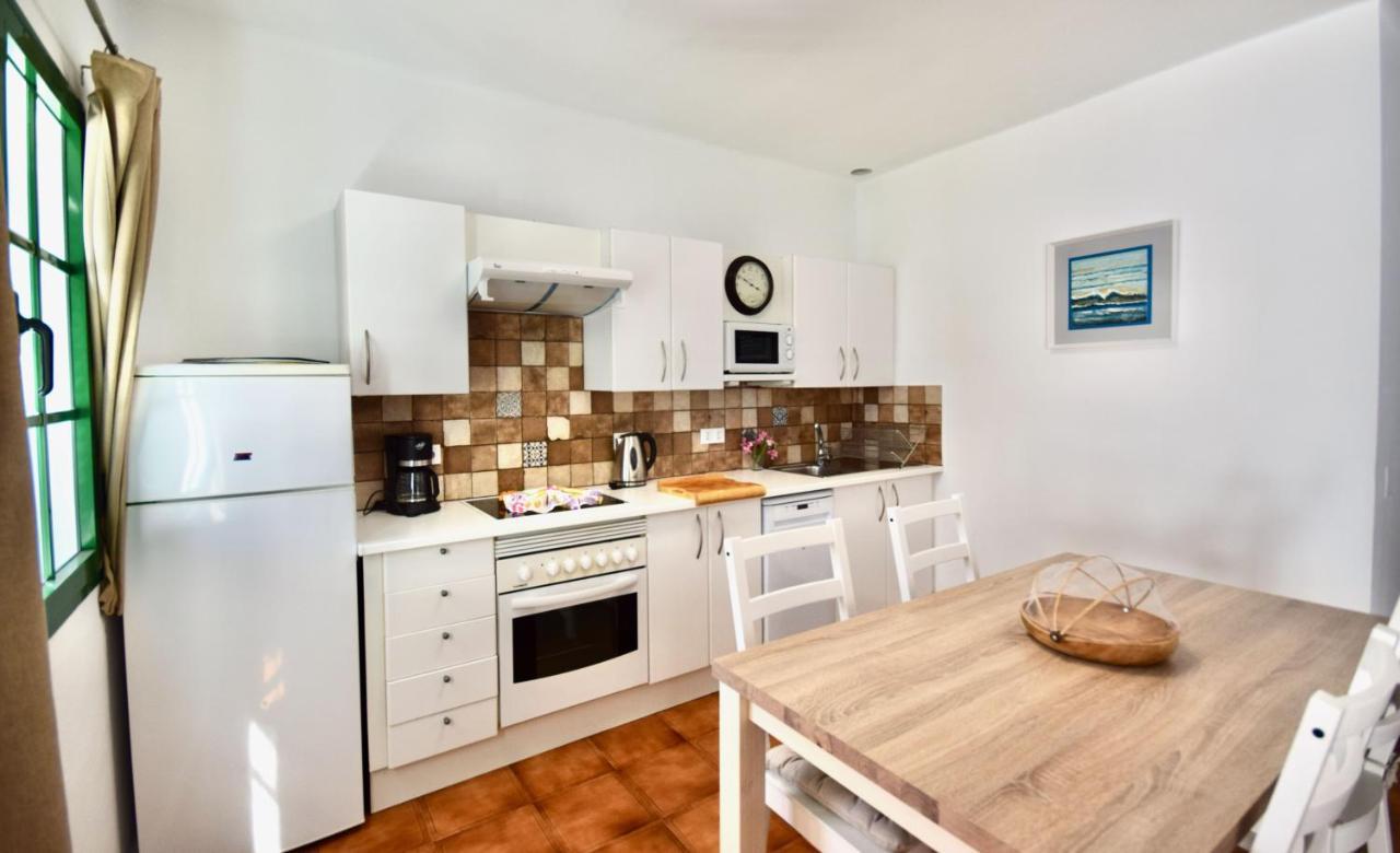 Terracitas 3 Hiru , Coqueto Bungalow Con Ac , Terraza Y Piscina Comunitaria Playa Blanca  Luaran gambar