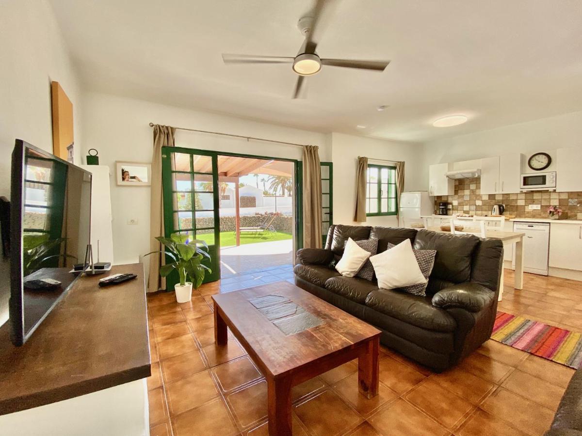 Terracitas 3 Hiru , Coqueto Bungalow Con Ac , Terraza Y Piscina Comunitaria Playa Blanca  Luaran gambar